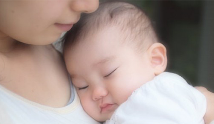 お母さんと赤ちゃん